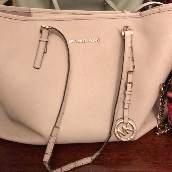 Purse - Picture 1 of 2